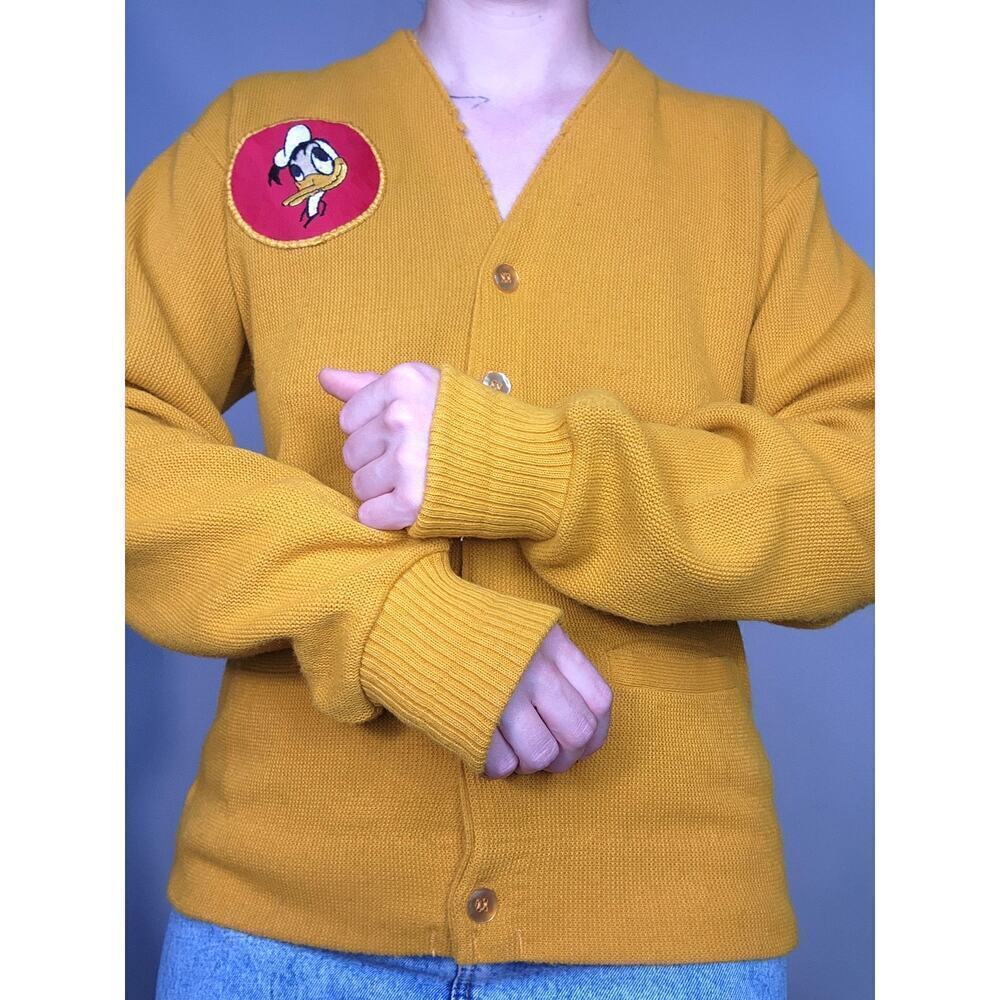 50 60 Rare Vtg Campus Yellow Preppy Retro School Disney Sweater Donald Duck Sz M - Picture 3 of 9